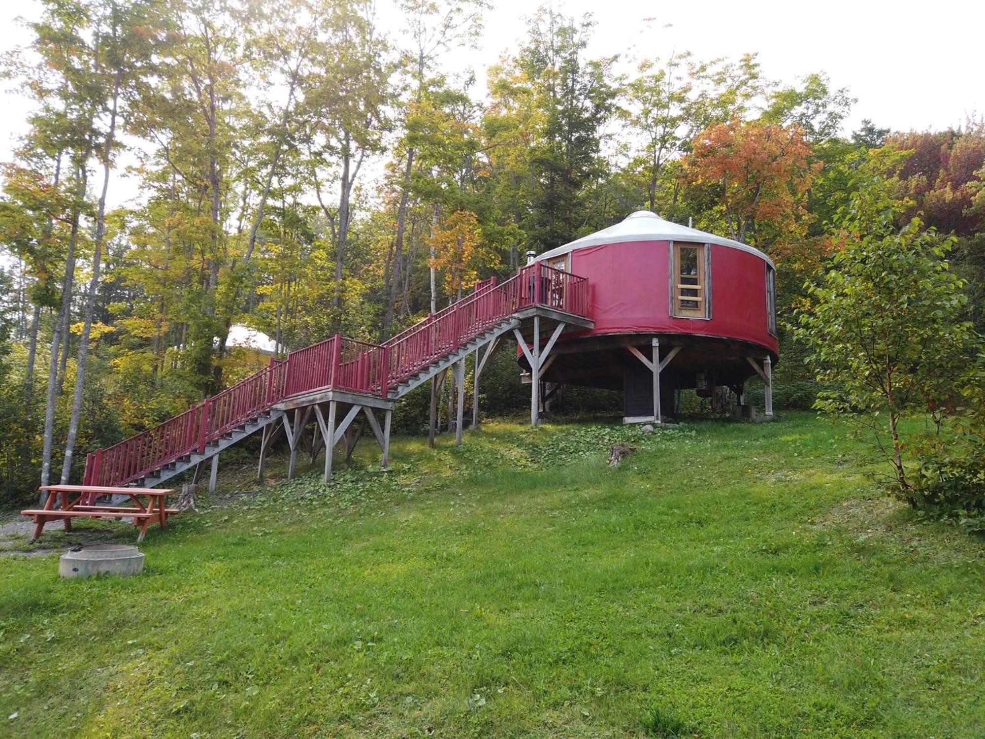Parc Du Mont-Citadelle Villa Saint-Honore-de-Temiscouata ภายนอก รูปภาพ